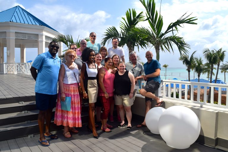 travel agent in bahamas