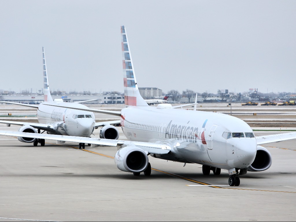 American Airlines reverses decision to withhold loyalty points