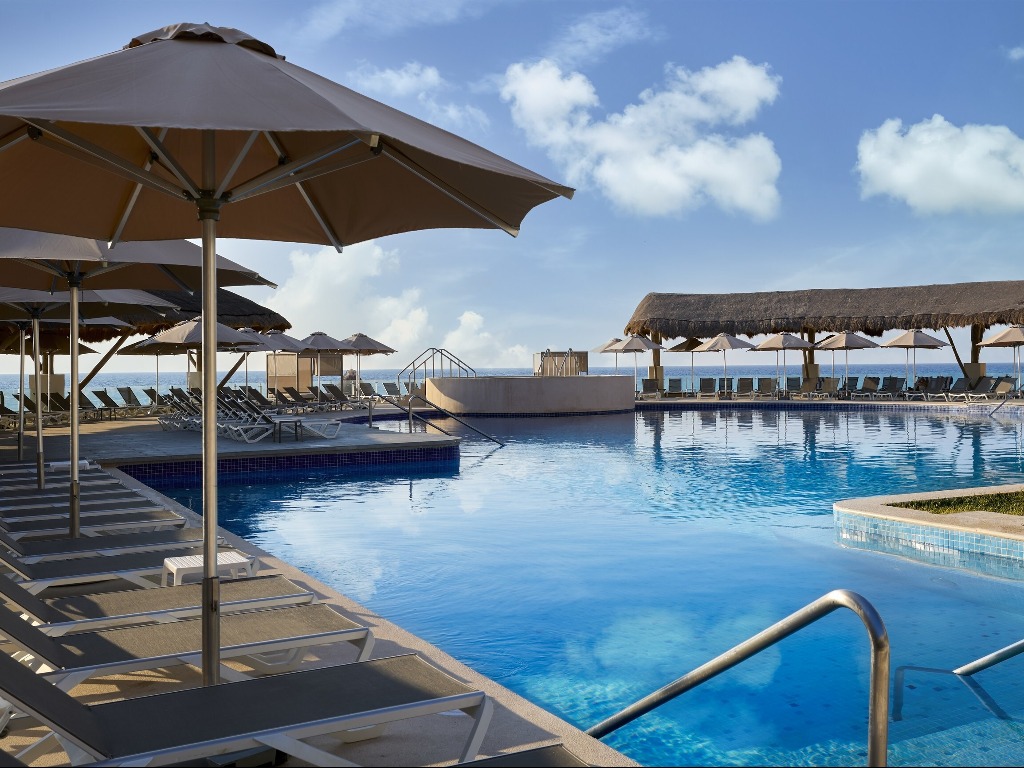 Marriott debuts all-inclusive concept in Cancun