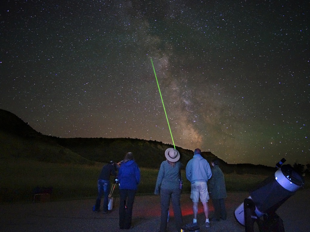 12 of the best ways to see North Dakota this fall