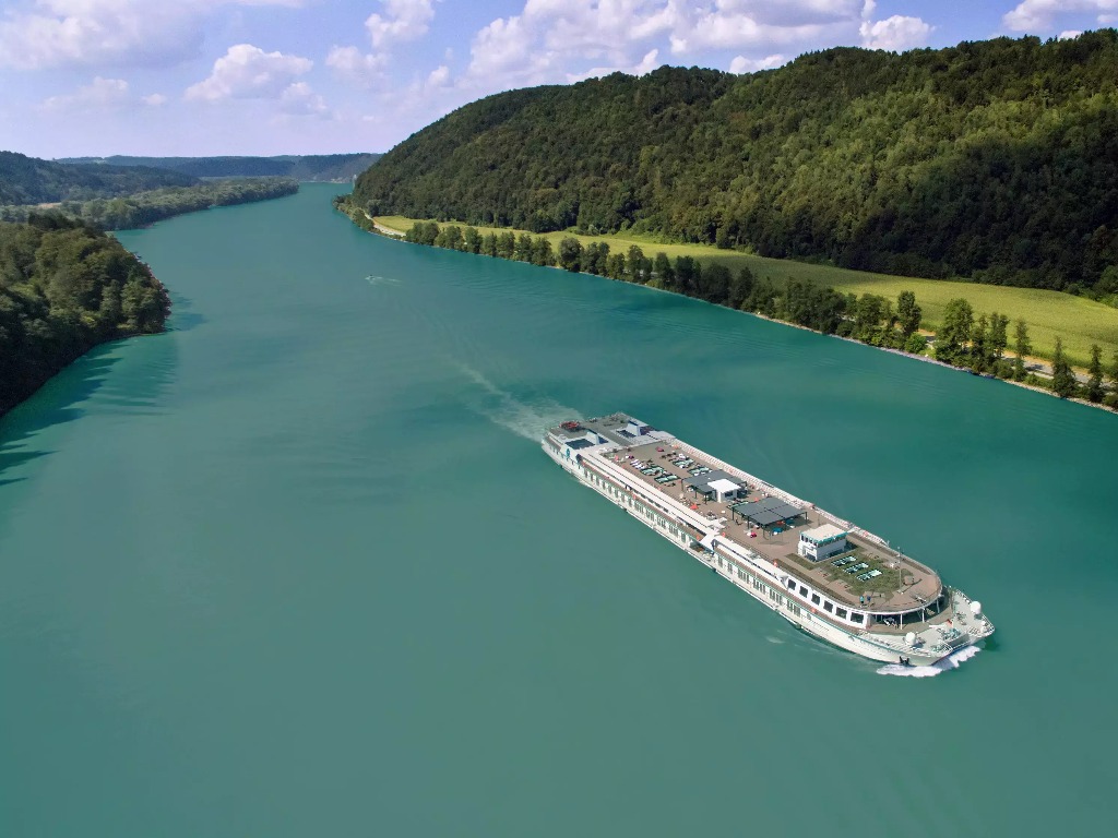 TravelBrands’ Encore Cruises partners with Riverside Luxury Cruises